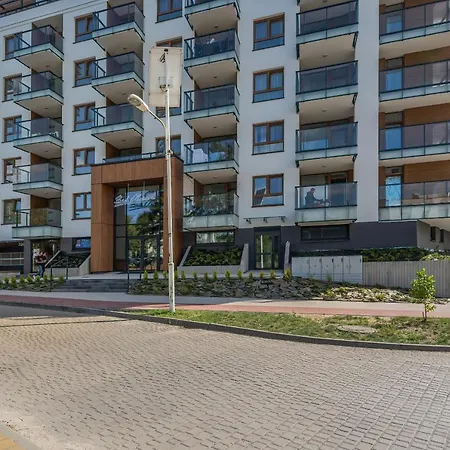 Rent Like - Bel Mare F527